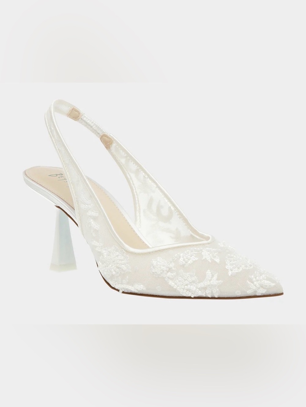 Betsey Johnson Ivory Lace Slingback Pointed Toe Heels